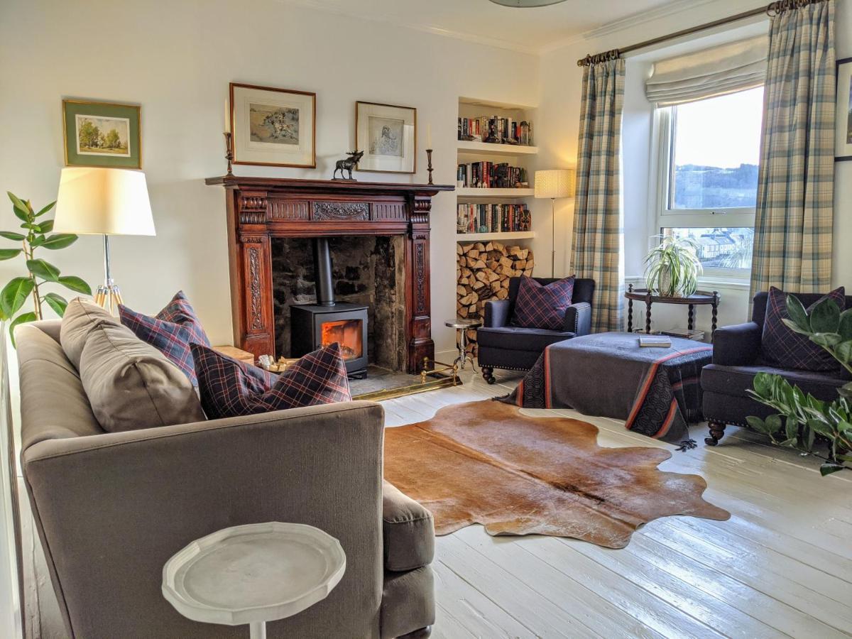Central Hawick Spacious Stylish Flat With Log Burner エクステリア 写真