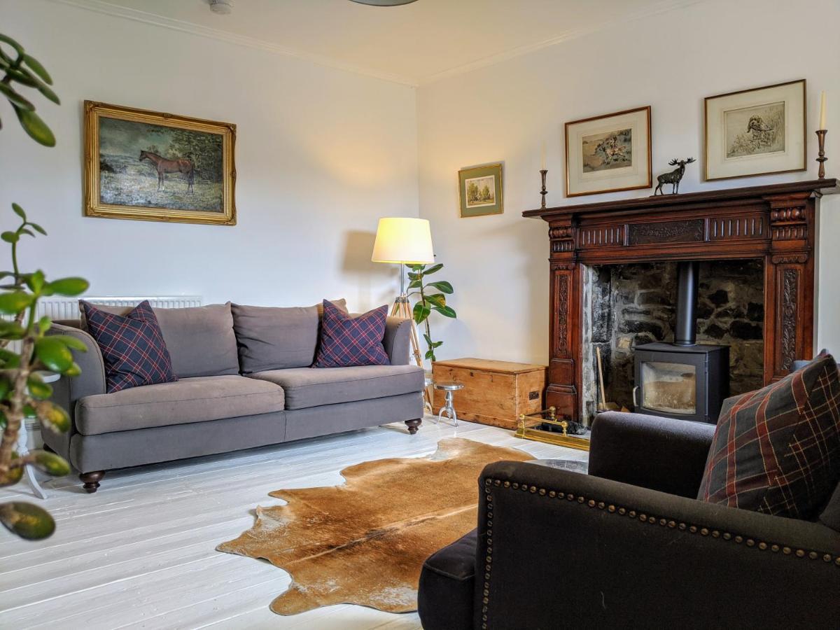 Central Hawick Spacious Stylish Flat With Log Burner エクステリア 写真