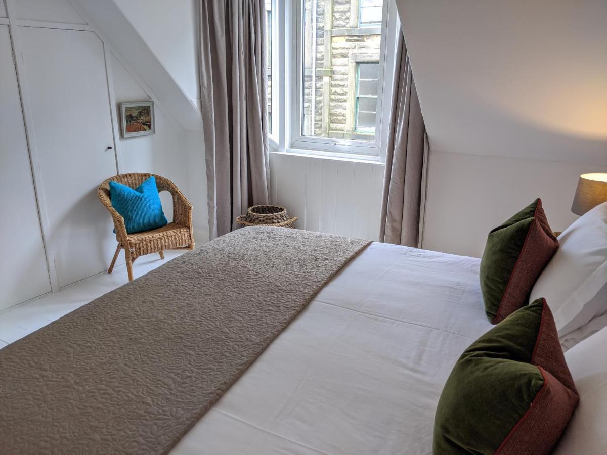 Central Hawick Spacious Stylish Flat With Log Burner エクステリア 写真