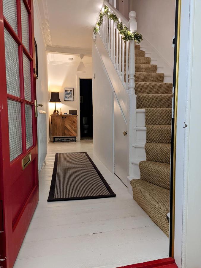 Central Hawick Spacious Stylish Flat With Log Burner エクステリア 写真